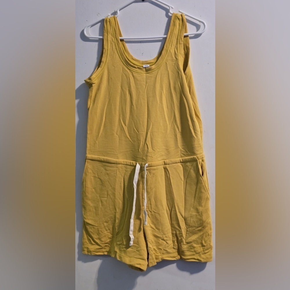 Old Navy Yellow Knit Top‎ - Picture 1 of 4